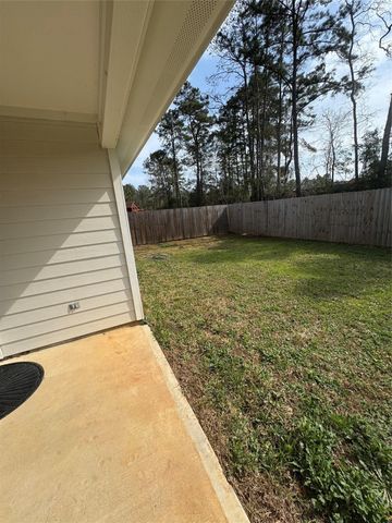 17706 Cedar Crest Drive, Conroe, TX 77306