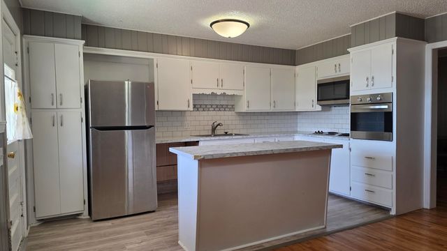 2403 38th Street, Lubbock, TX 79412