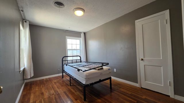 2403 38th Street, Lubbock, TX 79412