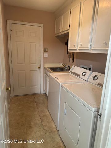 106 Marys Cove, Clinton, MS 39056