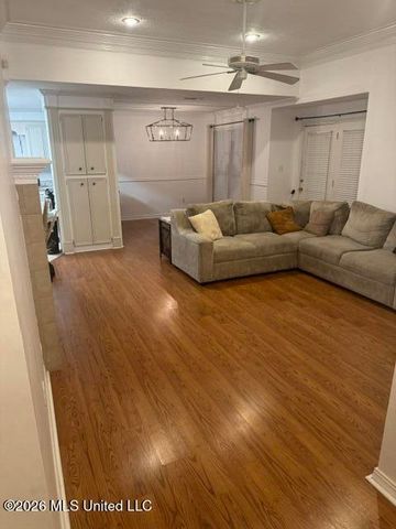 106 Marys Cove, Clinton, MS 39056