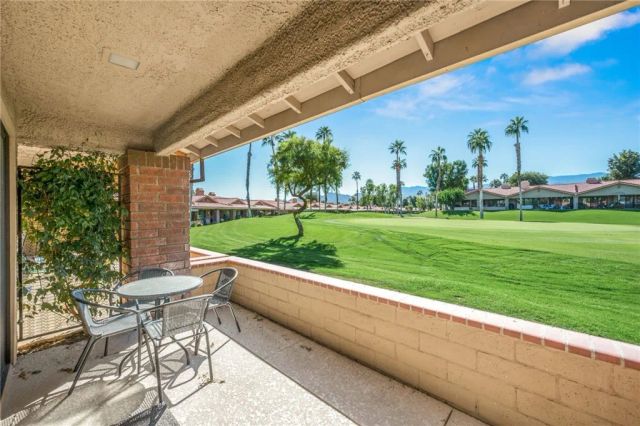 69 Camino Arroyo North, Palm Desert, CA 92260