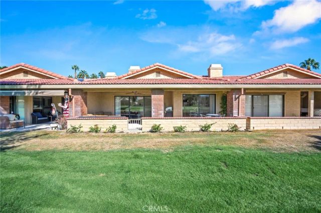 69 Camino Arroyo North, Palm Desert, CA 92260
