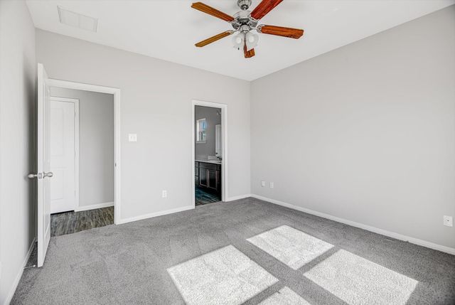 1093 Road 5102, Cleveland, TX 77327