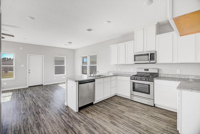 1093 Road 5102, Cleveland, TX 77327