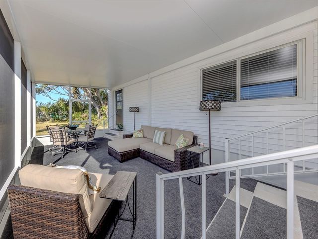 1002 JOLANDA CIRCLE, Venice, FL 34285