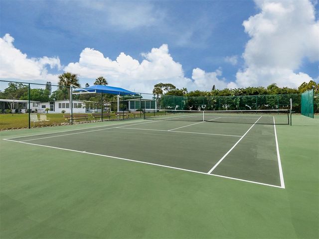 1002 JOLANDA CIRCLE, Venice, FL 34285