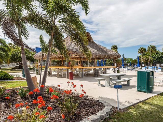 1002 JOLANDA CIRCLE, Venice, FL 34285