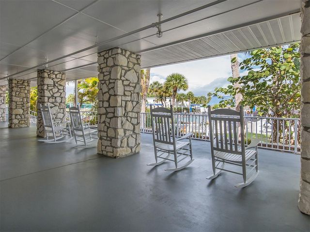 1002 JOLANDA CIRCLE, Venice, FL 34285