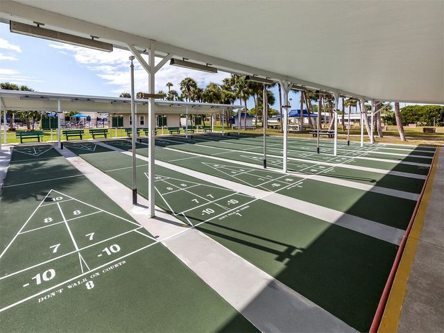 1002 JOLANDA CIRCLE, Venice, FL 34285