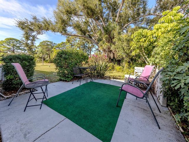 1002 JOLANDA CIRCLE, Venice, FL 34285