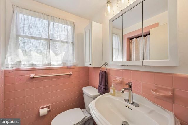 120 WETHERILL RD, Cheltenham, PA 19012
