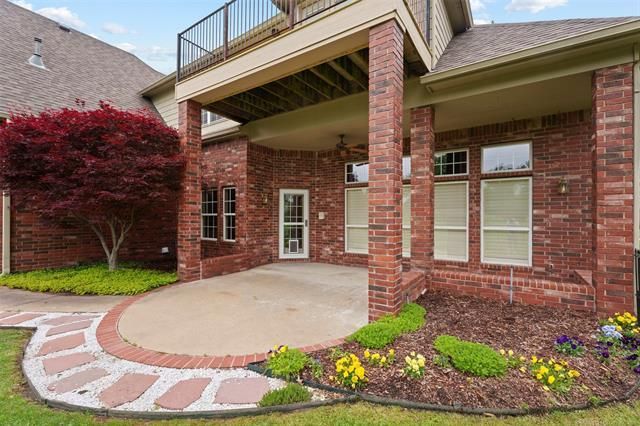 213 Ashton Drive, Broken Arrow, OK 74014