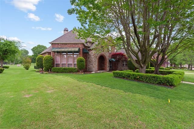 213 Ashton Drive, Broken Arrow, OK 74014