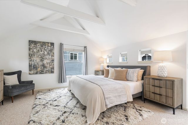 620 Lake Washington Boulevard E, Seattle, WA 98112