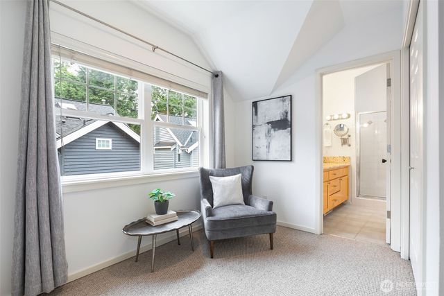 620 Lake Washington Boulevard E, Seattle, WA 98112