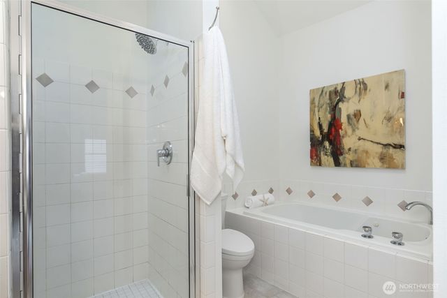 620 Lake Washington Boulevard E, Seattle, WA 98112
