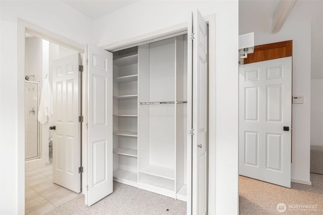 620 Lake Washington Boulevard E, Seattle, WA 98112
