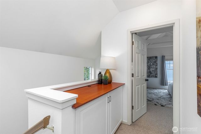 620 Lake Washington Boulevard E, Seattle, WA 98112
