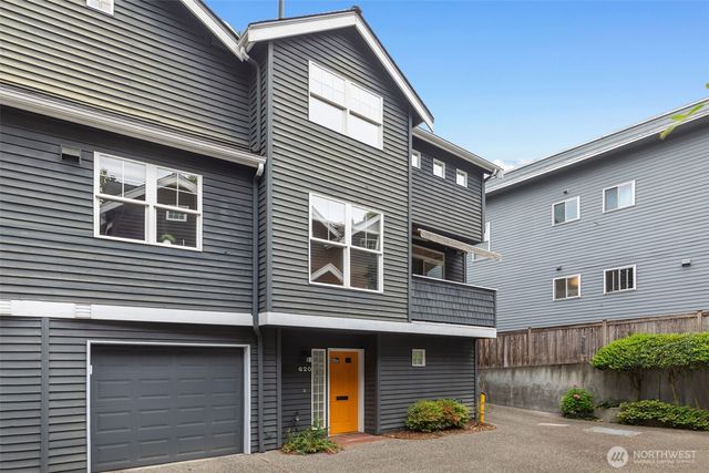 620 Lake Washington Boulevard E, Seattle, WA 98112