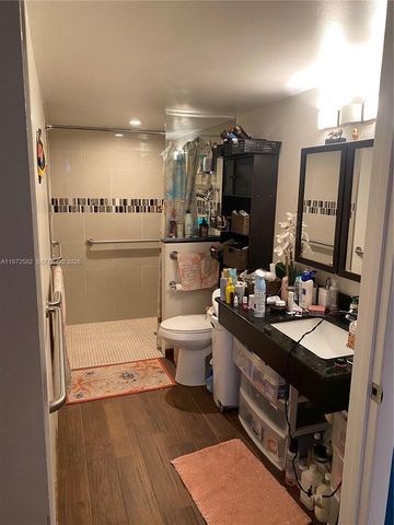 200 Leslie Dr 225, Hallandale Beach, FL 33009