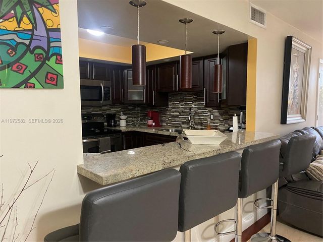 200 Leslie Dr 225, Hallandale Beach, FL 33009