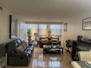 200 Leslie Dr 225, Hallandale Beach, FL 33009