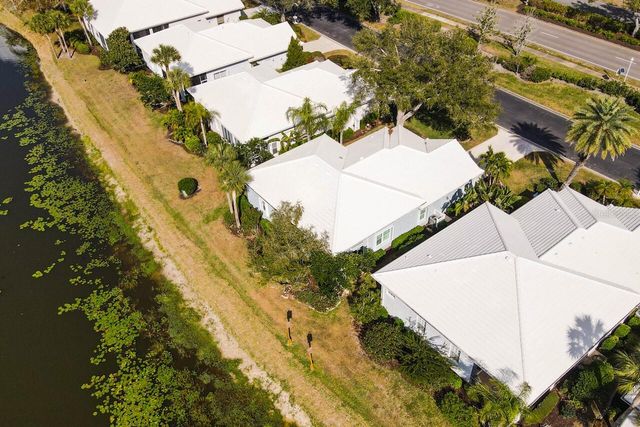 657 CROSSFIELD CIRCLE 6, Venice, FL 34293