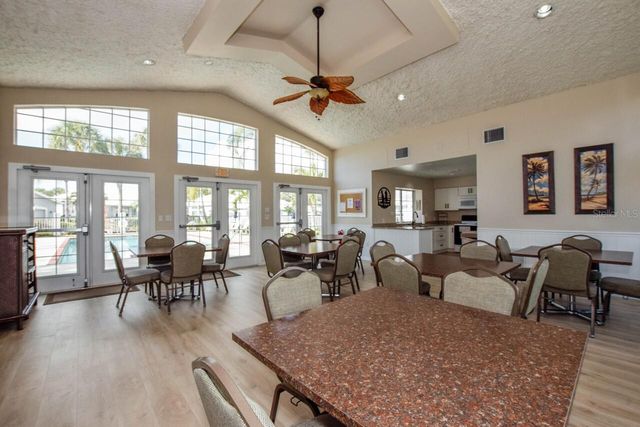 657 CROSSFIELD CIRCLE 6, Venice, FL 34293