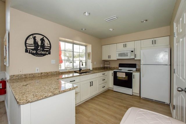 657 CROSSFIELD CIRCLE 6, Venice, FL 34293