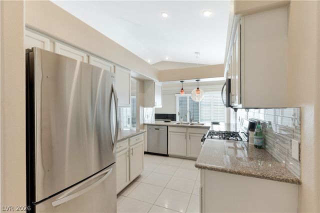 5049 Forest Oaks Drive, Las Vegas, NV 89149