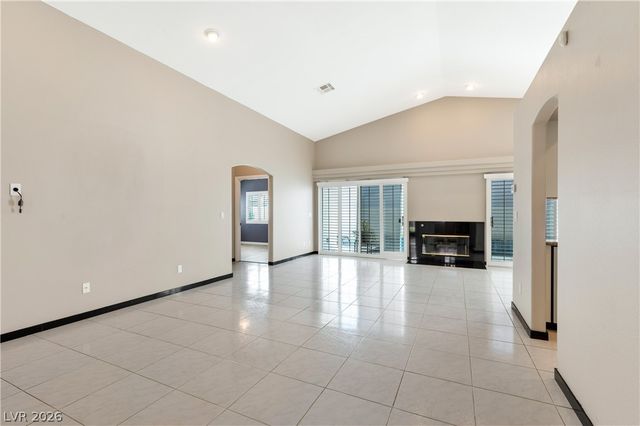 5049 Forest Oaks Drive, Las Vegas, NV 89149