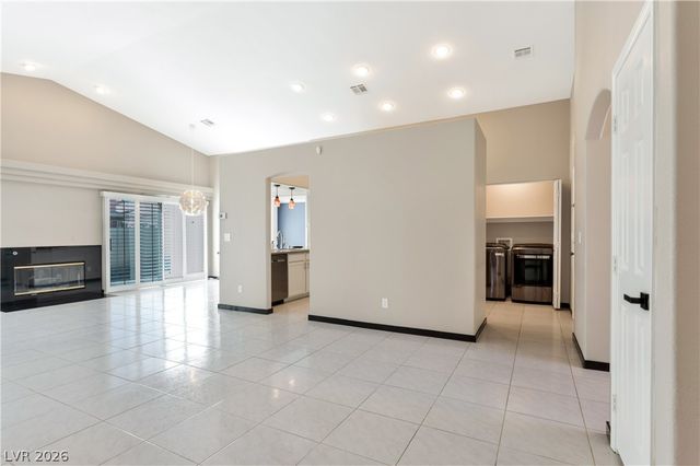 5049 Forest Oaks Drive, Las Vegas, NV 89149