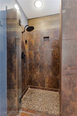5049 Forest Oaks Drive, Las Vegas, NV 89149