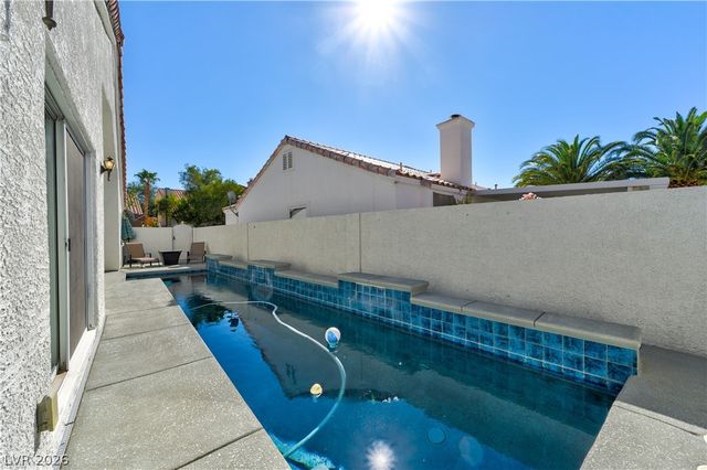 5049 Forest Oaks Drive, Las Vegas, NV 89149