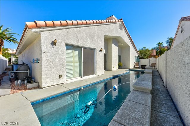 5049 Forest Oaks Drive, Las Vegas, NV 89149