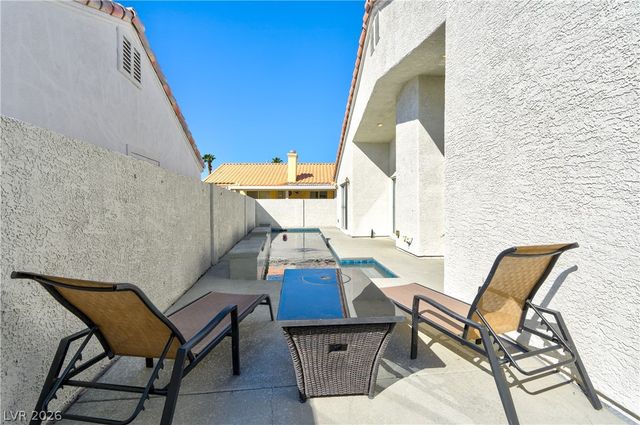 5049 Forest Oaks Drive, Las Vegas, NV 89149