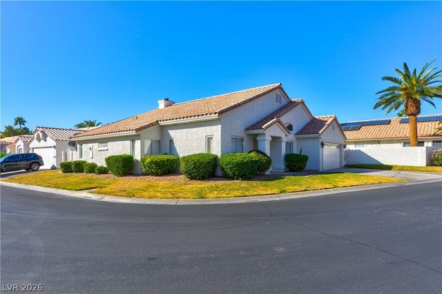 5049 Forest Oaks Drive, Las Vegas, NV 89149