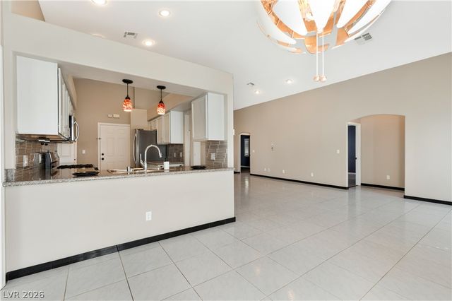 5049 Forest Oaks Drive, Las Vegas, NV 89149