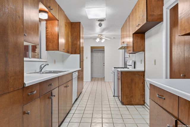 622 Patricia, San Antonio, TX 78216
