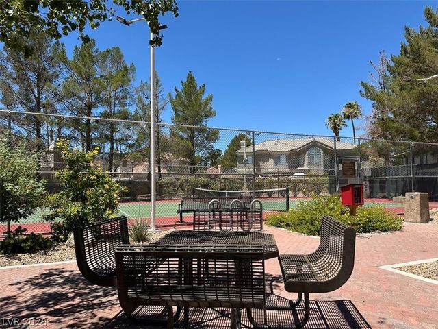 1888 Woodhaven Drive, Henderson, NV 89074