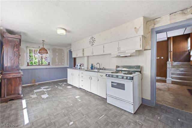 1561 E State Street, Salem, OH 44460