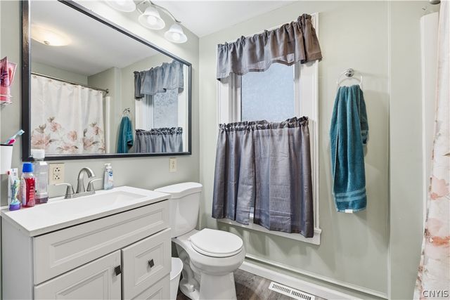 82 Garrow Street, Auburn, NY 13021