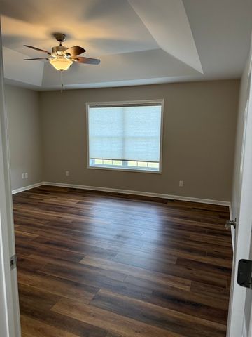 730 Keller Drive, Dixon, IL 61021