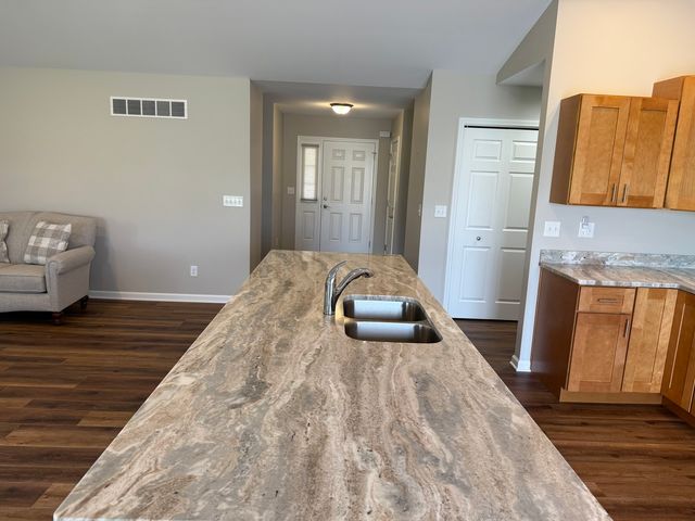 730 Keller Drive, Dixon, IL 61021