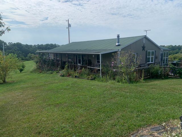 153 Bishop Lane, Falmouth, KY 41040