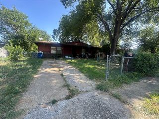 2325 Blyth Drive, Dallas, TX 75228