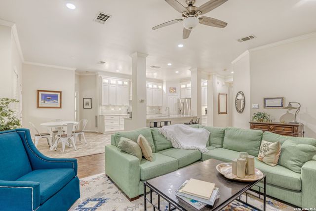 944 Blue Forest Drive, Schertz, TX 78154