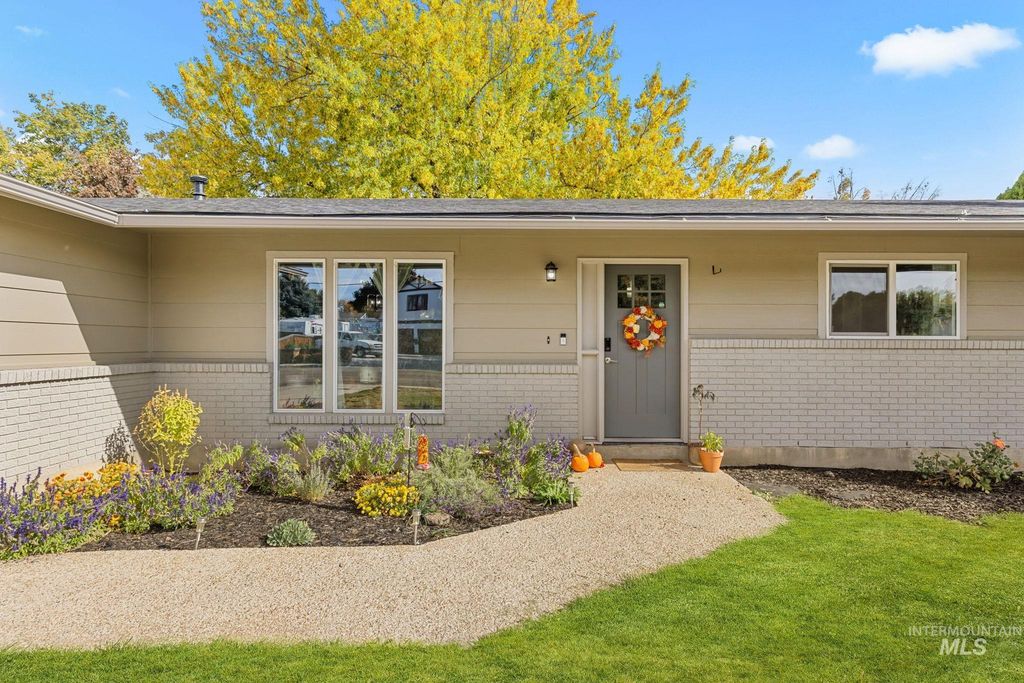 5406 N Mitchell St, Boise, ID 83704 photo 4