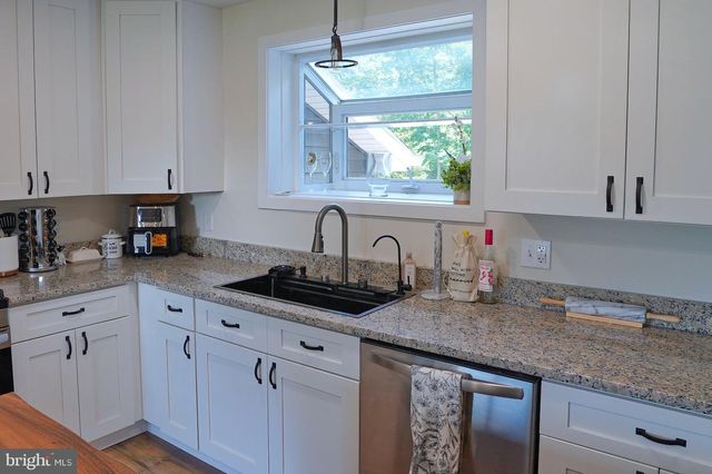1465 FAIRFIELD RD, Gettysburg, PA 17325